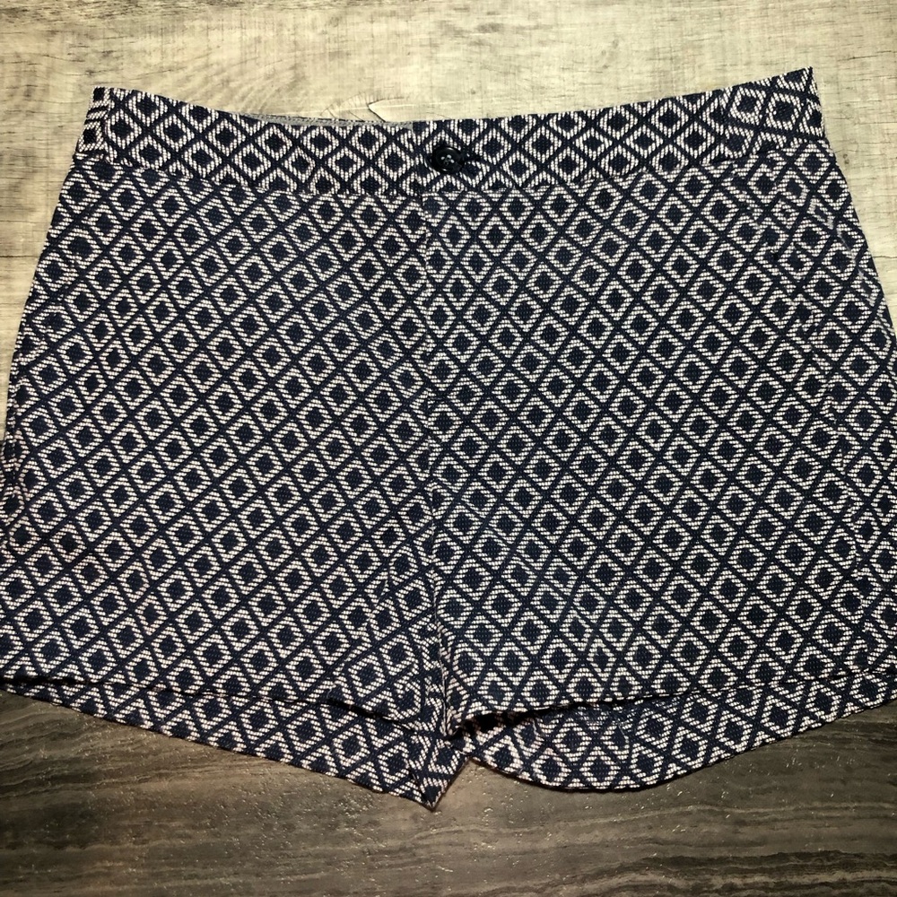 EUC Banana Republic Women's 2 Navy Blue Jacquard Hampton Fit Shorts Diamonds